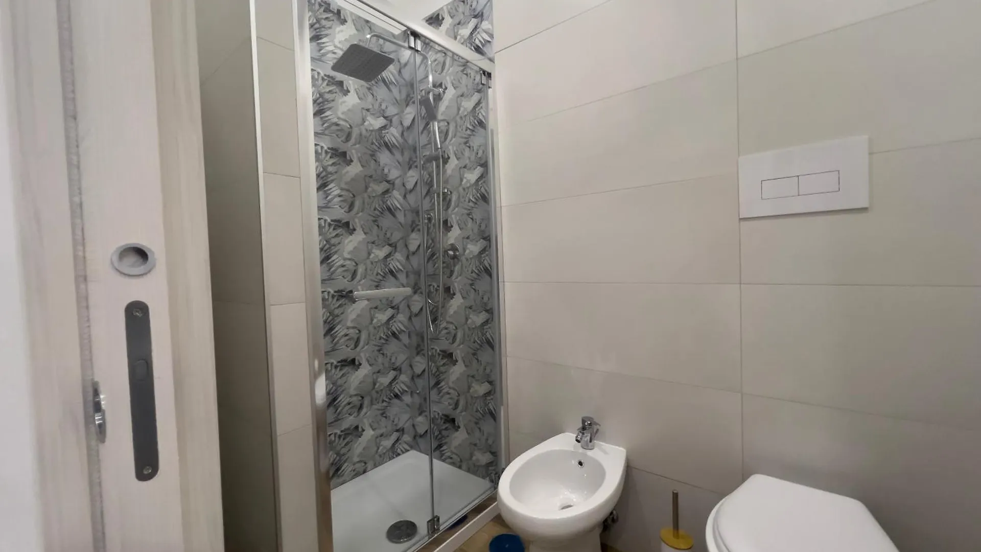 Aura Apartments Napoli 招待所 那不勒斯