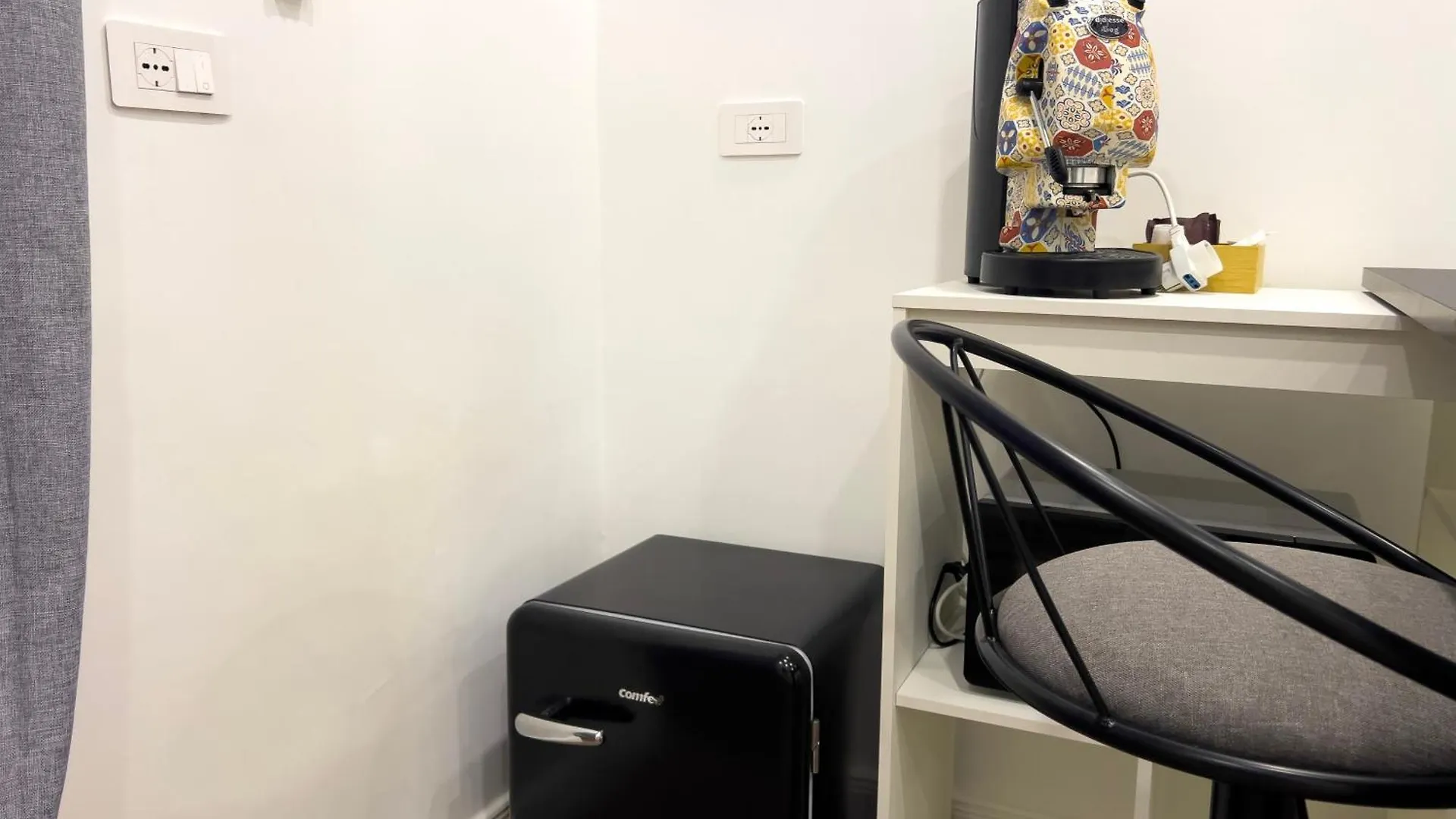 Aura Apartments Napoli 那不勒斯